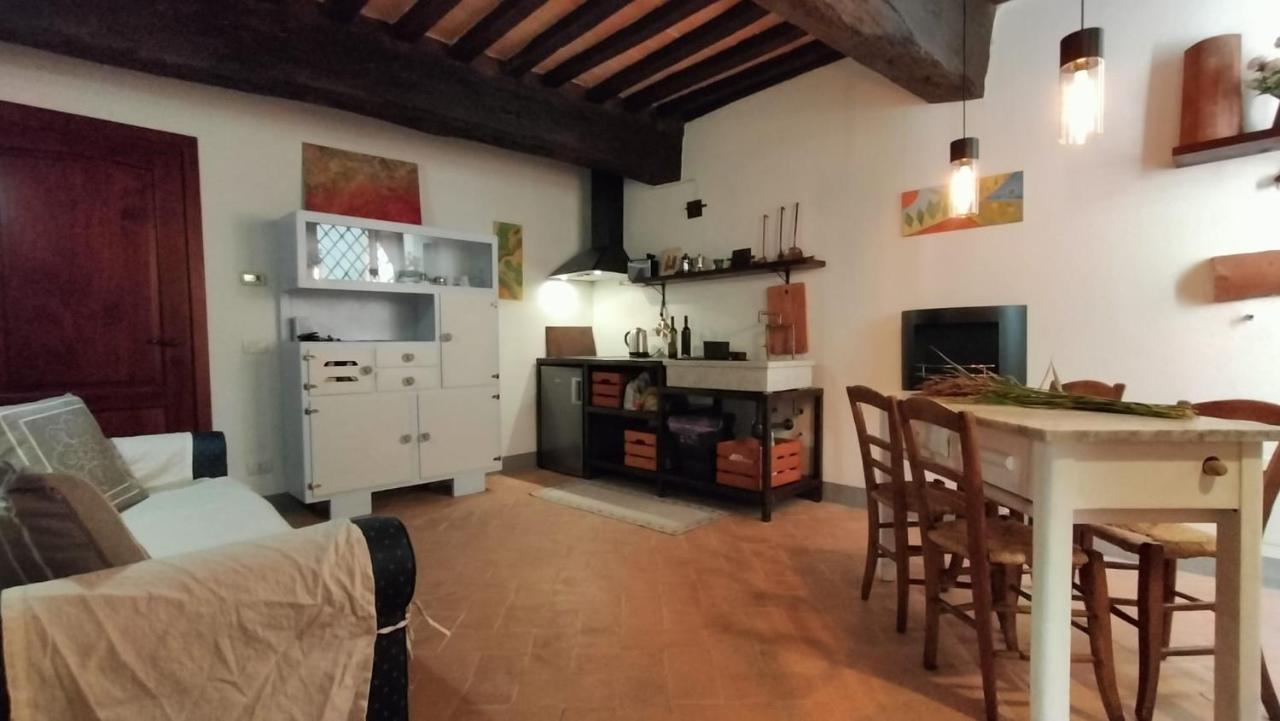 Casa Vacanze Carducci 산카시아노데이반니 외부 사진